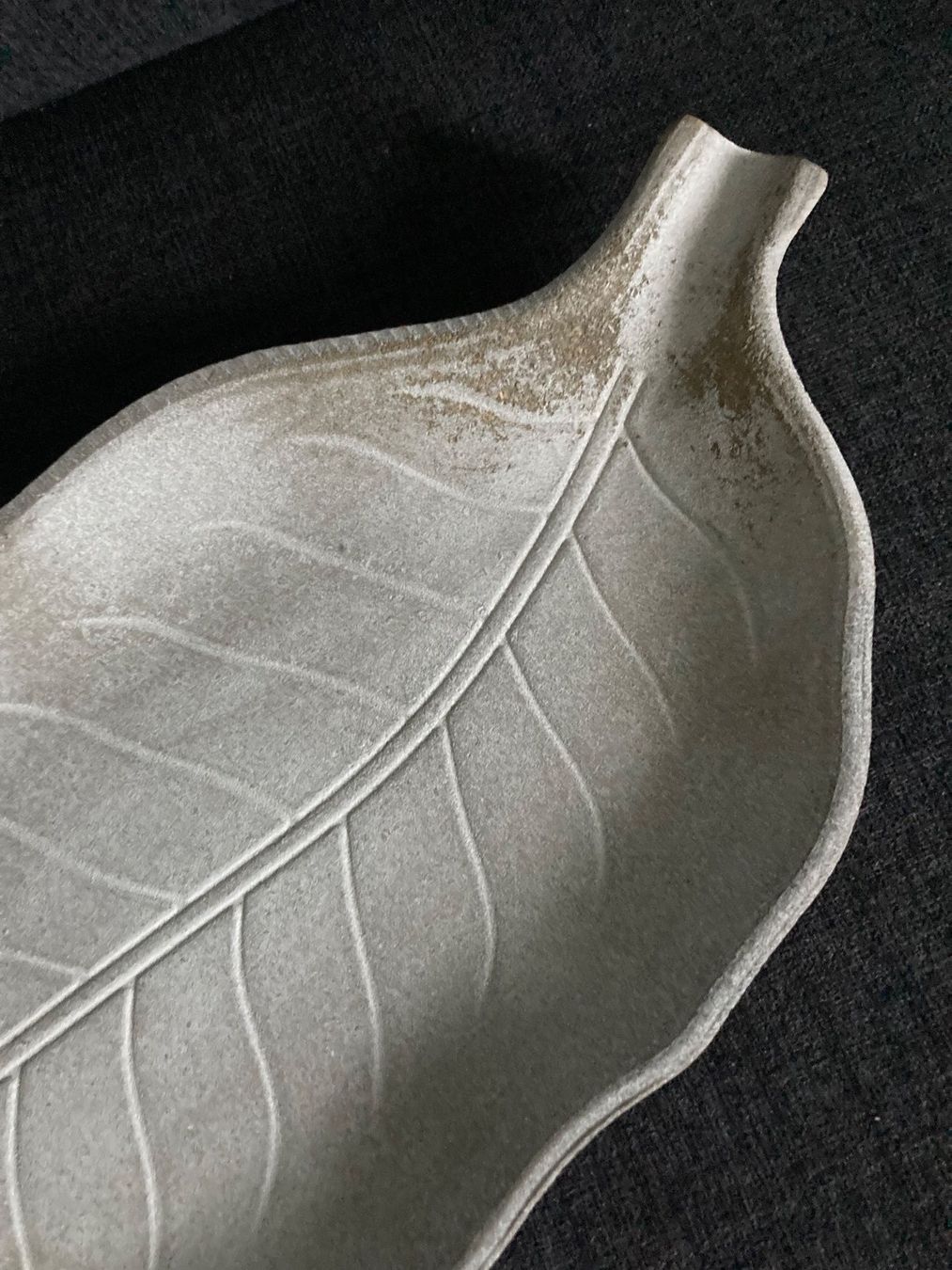 Servierplatten: Deko-Schale "Blatt", Shabby chic – Gebraucht aus Samedan von chickenrun01 2