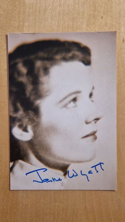 Jane Wyatt, Original Autogramm auf Foto in s/w Kaufen auf Ricardo