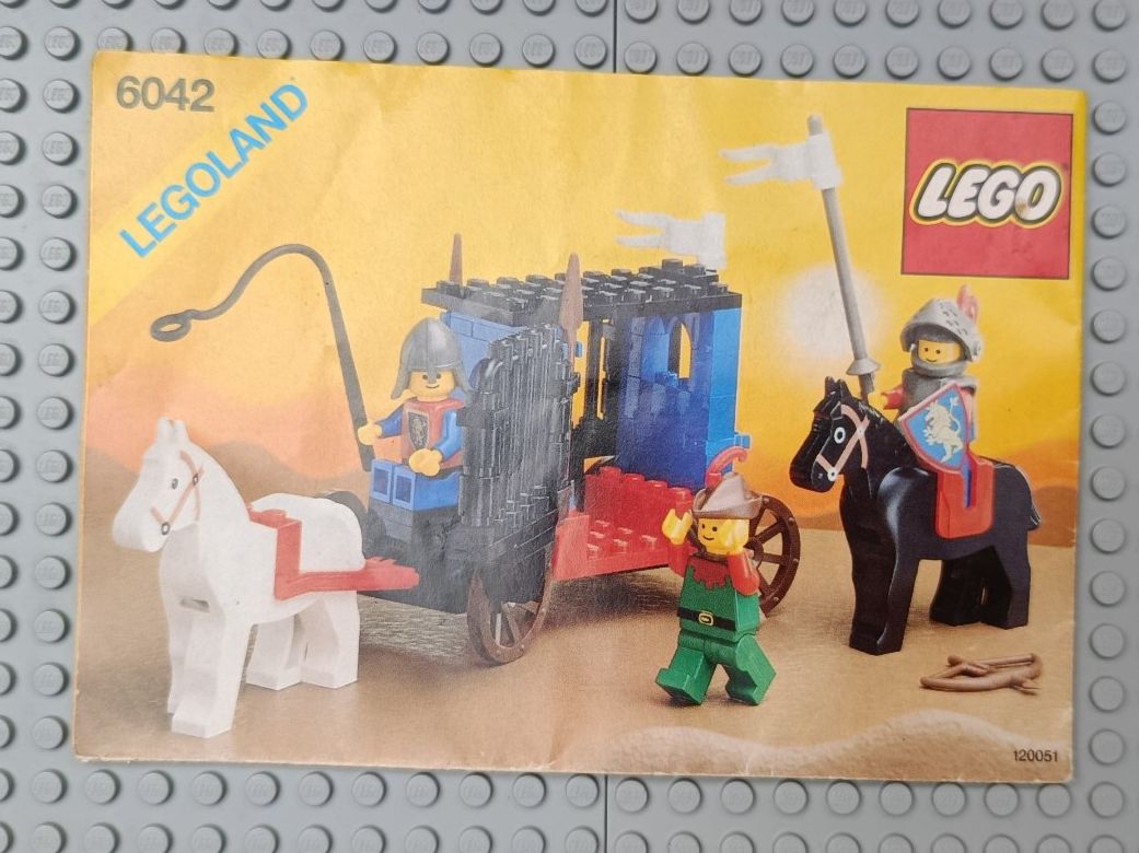 Lego Kit di costruzioni: LEGO Castle Anleitung / Instructions - 6042 – Usato da Muhen venduto da Legoholic