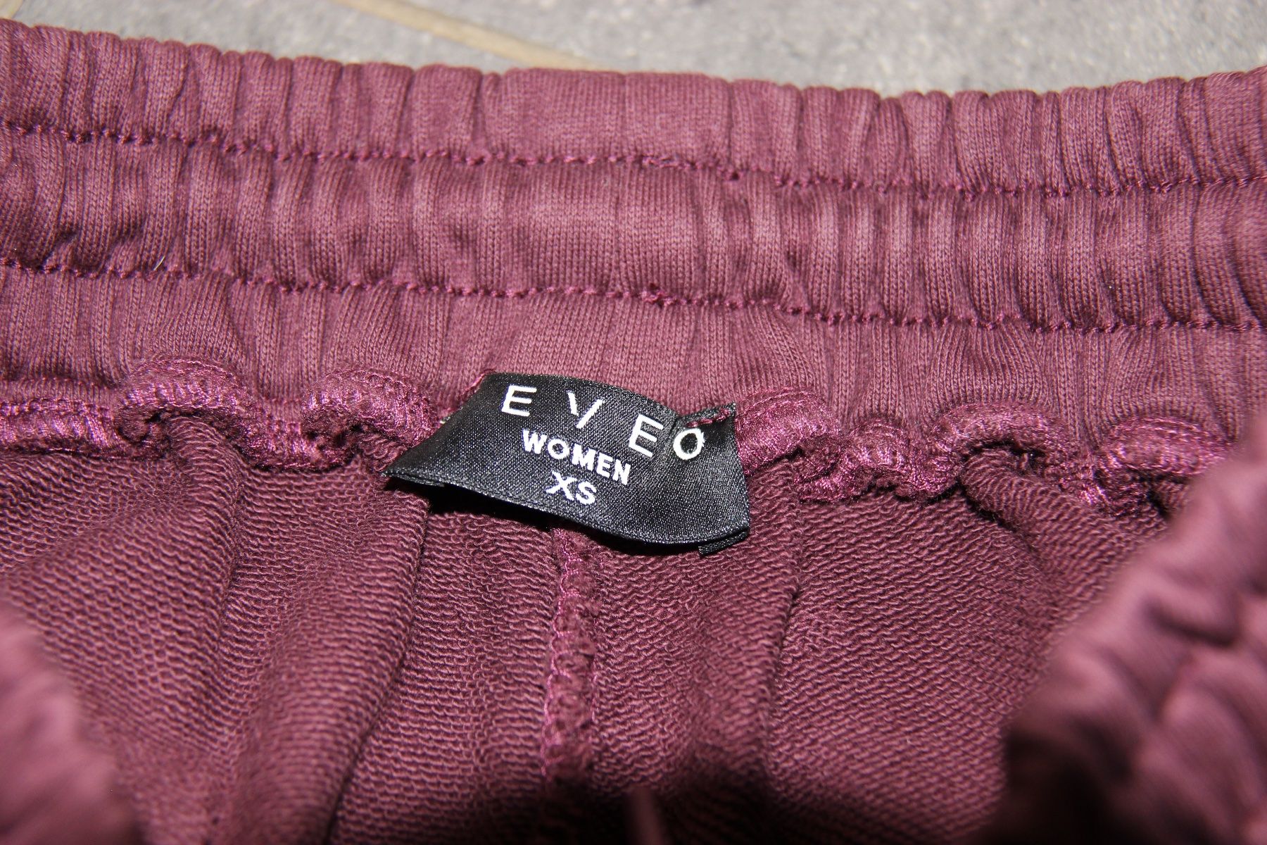 Teveo Pantaloni: Teveo Jogginghose – Nuovo (secondo la descrizione) da Inwil venduto da Madaco 4