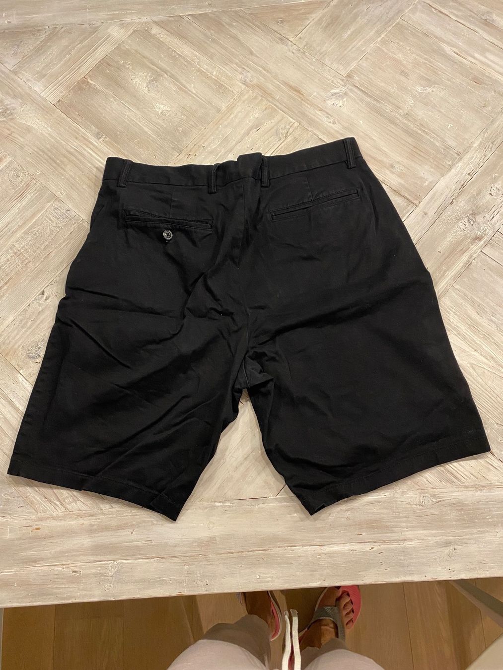 Pantaloni: Shorts – Usato da Wermatswil venduto da -secondchance- 2