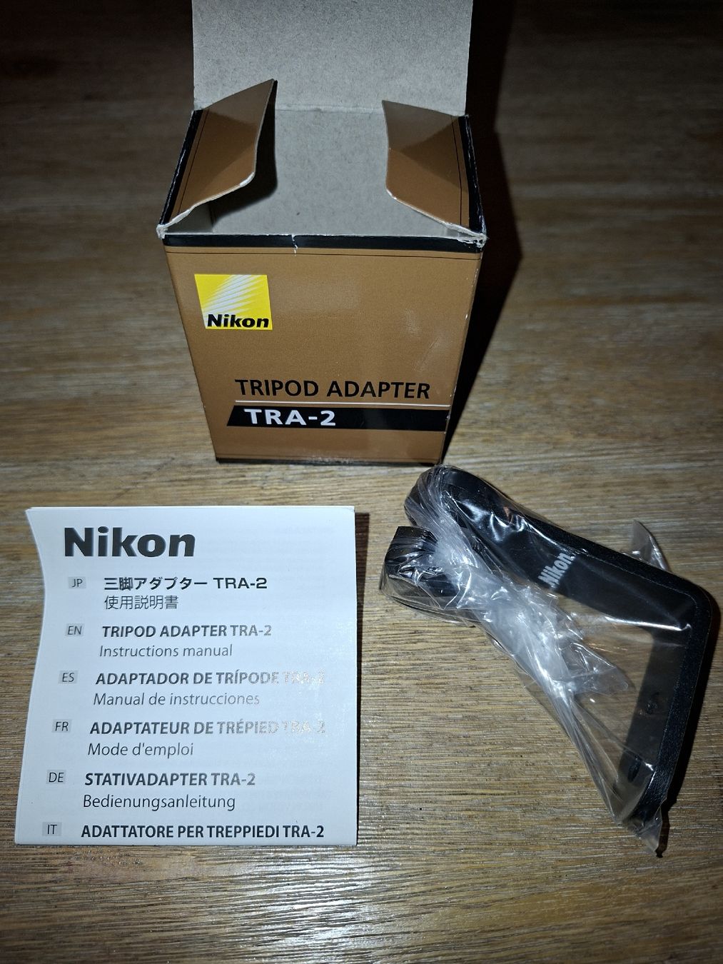 Nikon Unità & Adattatore: Nikon Stativadapter Tripod Adapter TRA-2, Neu – Nuovo e nell'imballaggio originale da Zürich venduto da makimakimak 1