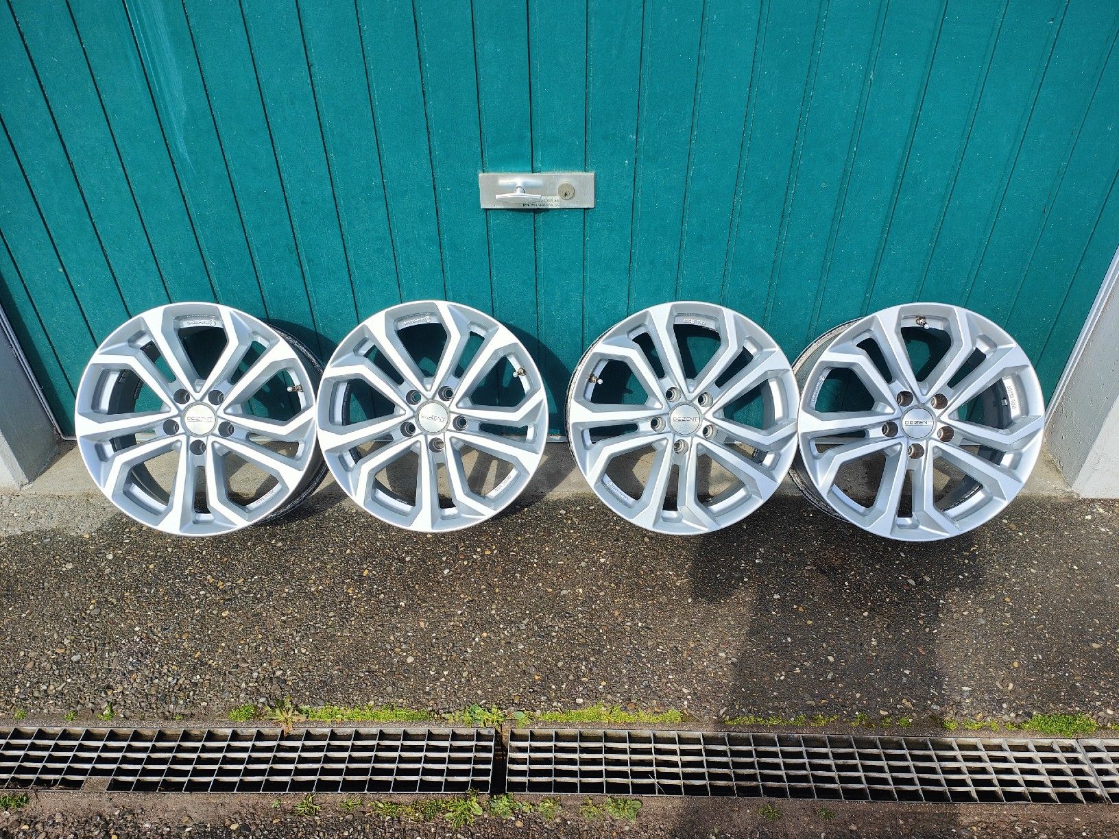 Audi Cerchioni: 4 stk. 17" Alufelgen – Usato da Bettwiesen venduto da fat_2lpc 4