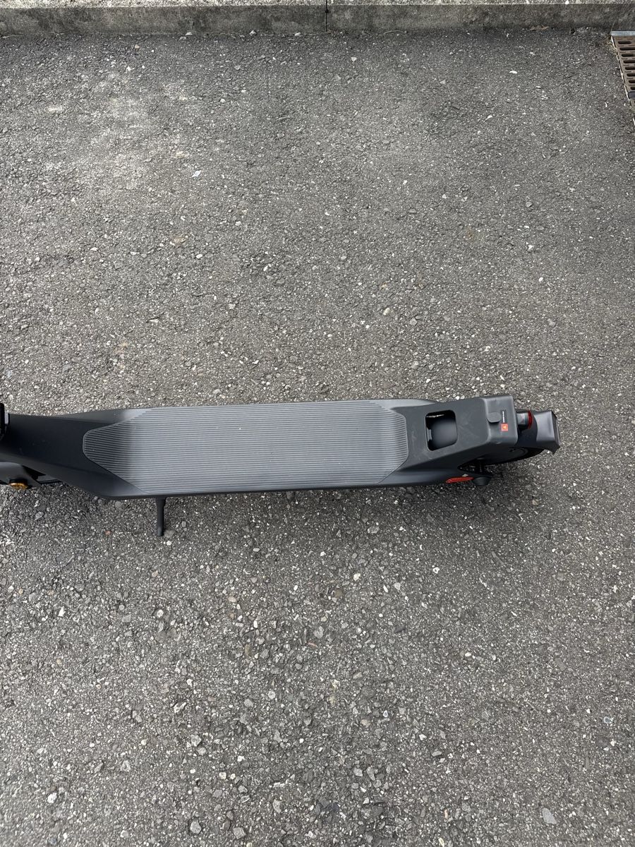 Scooter: Xiaomi E-Scooter 20 Km/h – Nuovo (secondo la descrizione) da Attinghausen venduto da getvintage.ch 5