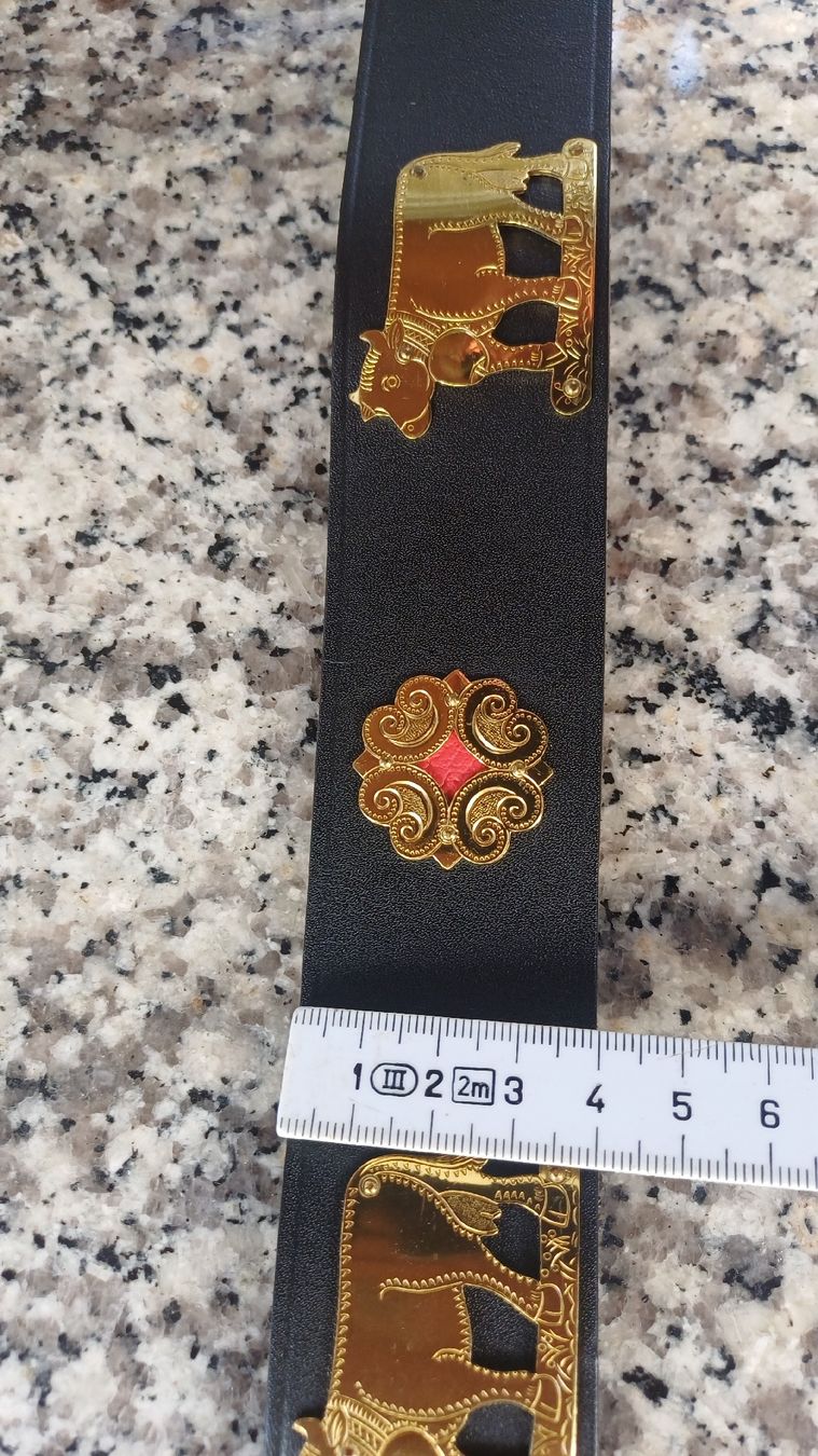 Gürtel: Appenzeller Leder Gürtel  – Gebraucht aus Flawil von Naphtali 1