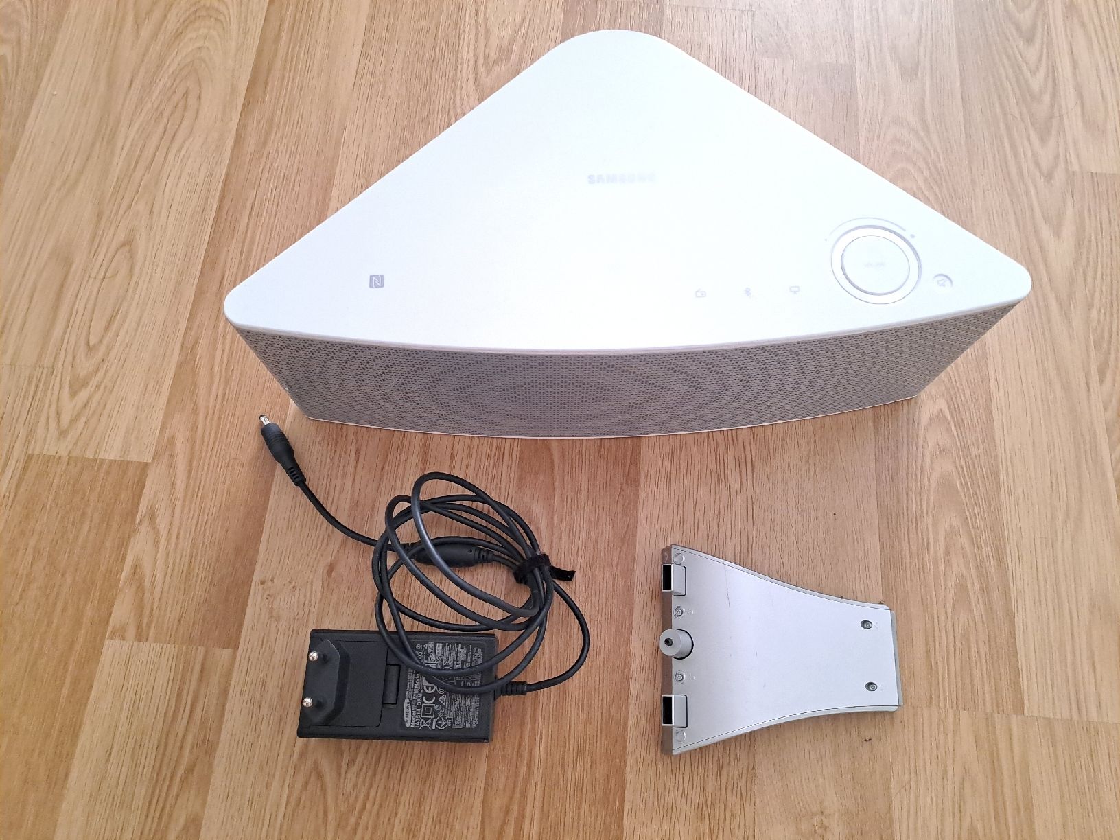 Samsung Lautsprecher: Samsung WAM551 Bluetooth WIFI Multiroom Speaker – Gebraucht aus Basel von suberi_Sach 4