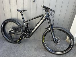E-bike MTB Focus Jam Fully 27.5 copertoni nuovi 