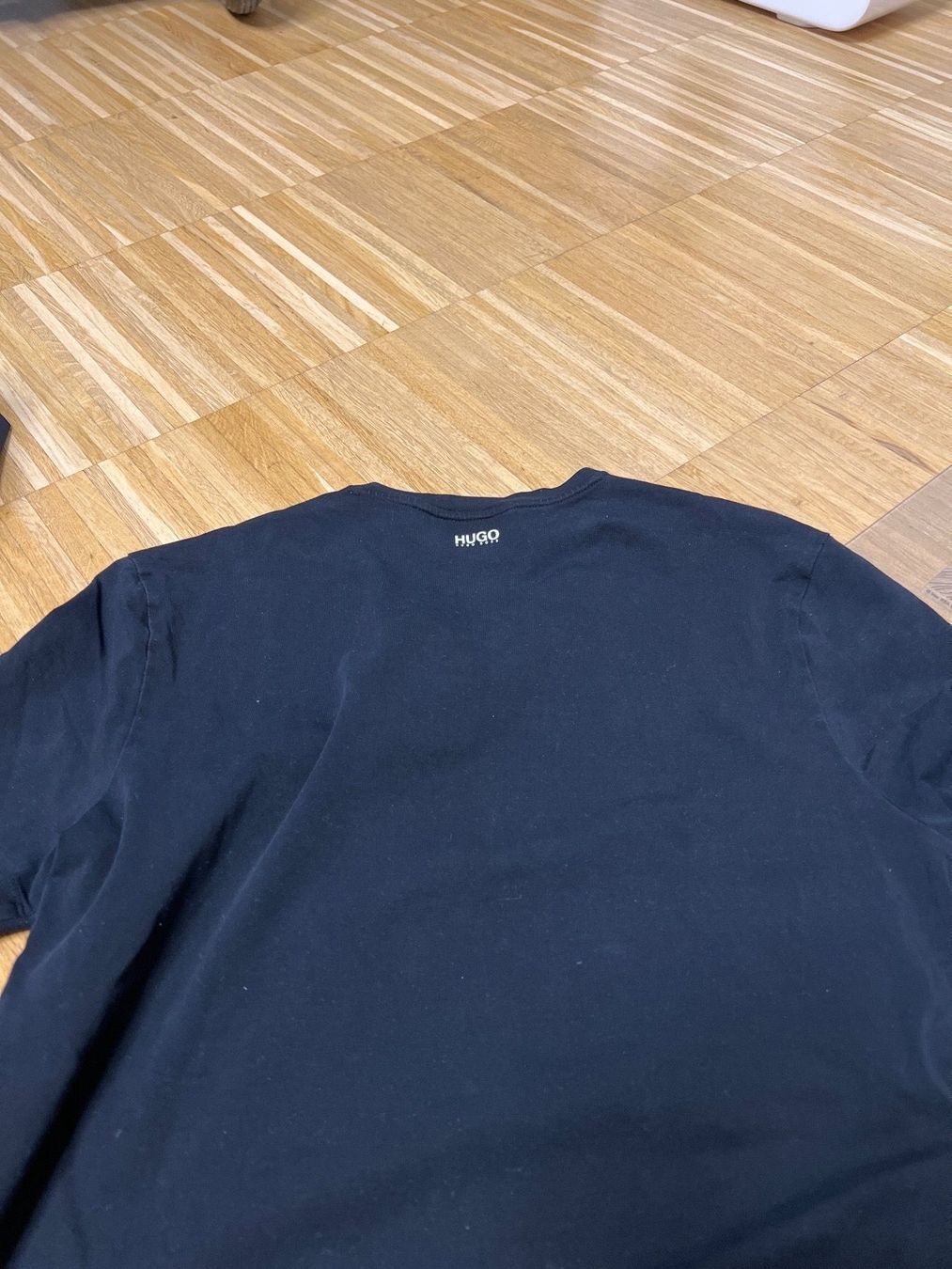 Hugo Boss T-shirt: Hugo Boss Herren – Usato da Menzingen venduto da Dali2504 3