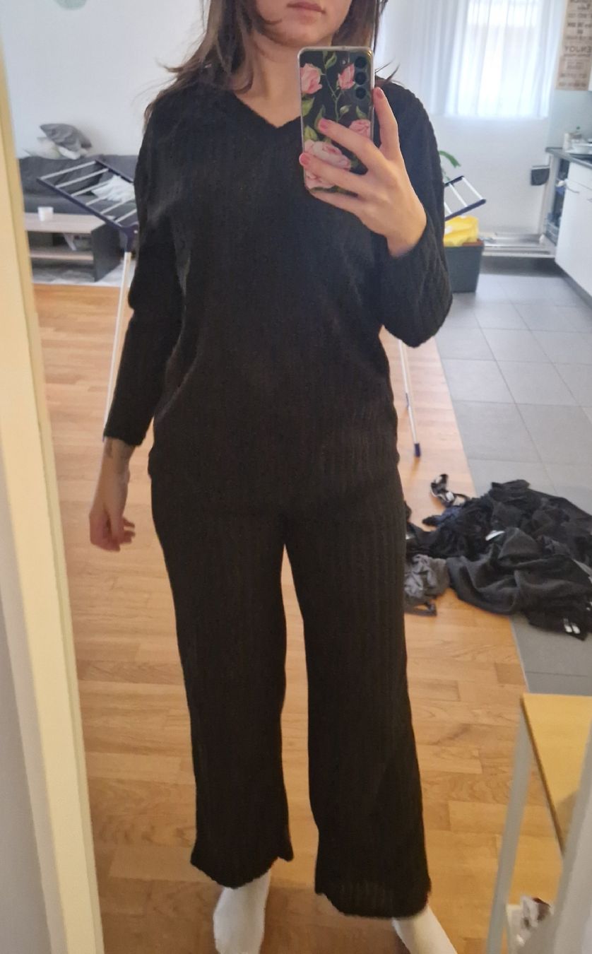 Shein Kleiderpakete: Neu - Lounge Set in schwarz, Shein, Gr. S – Neu (gemäss Beschreibung) aus Fislisbach von mgr_yy8b 1