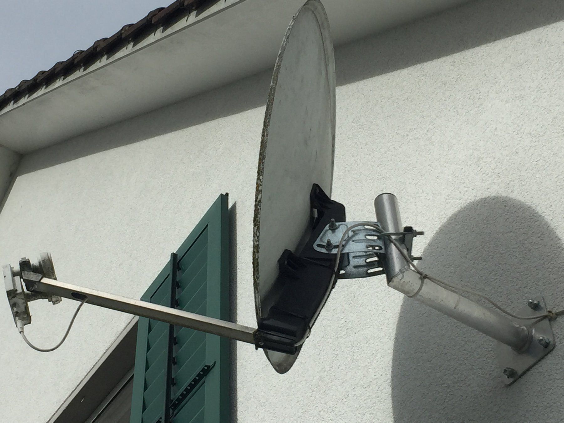 Ciotole: Satellitenschüssel – Usato da Jegenstorf venduto da Mm2448 1