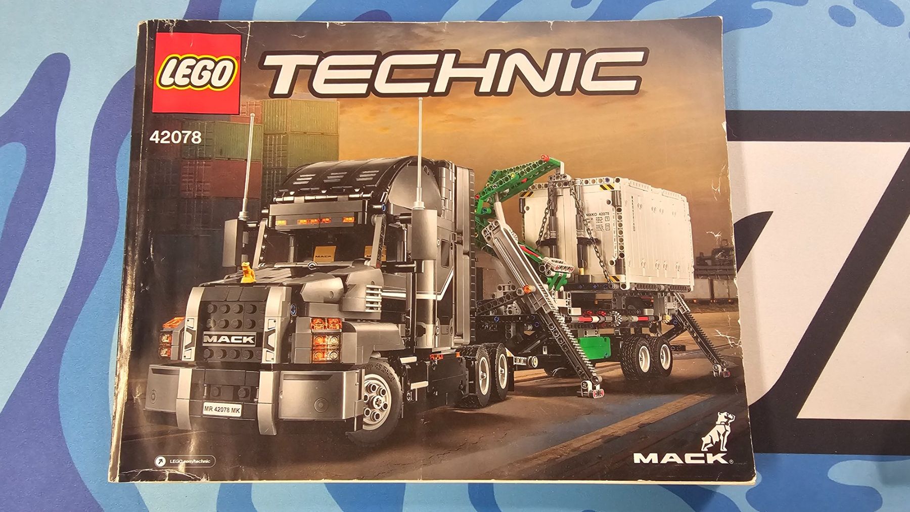 Lego Baukästen: LEGO 42078 Mack Anthem – Gebraucht aus Schneisingen von 500_to_moon 3