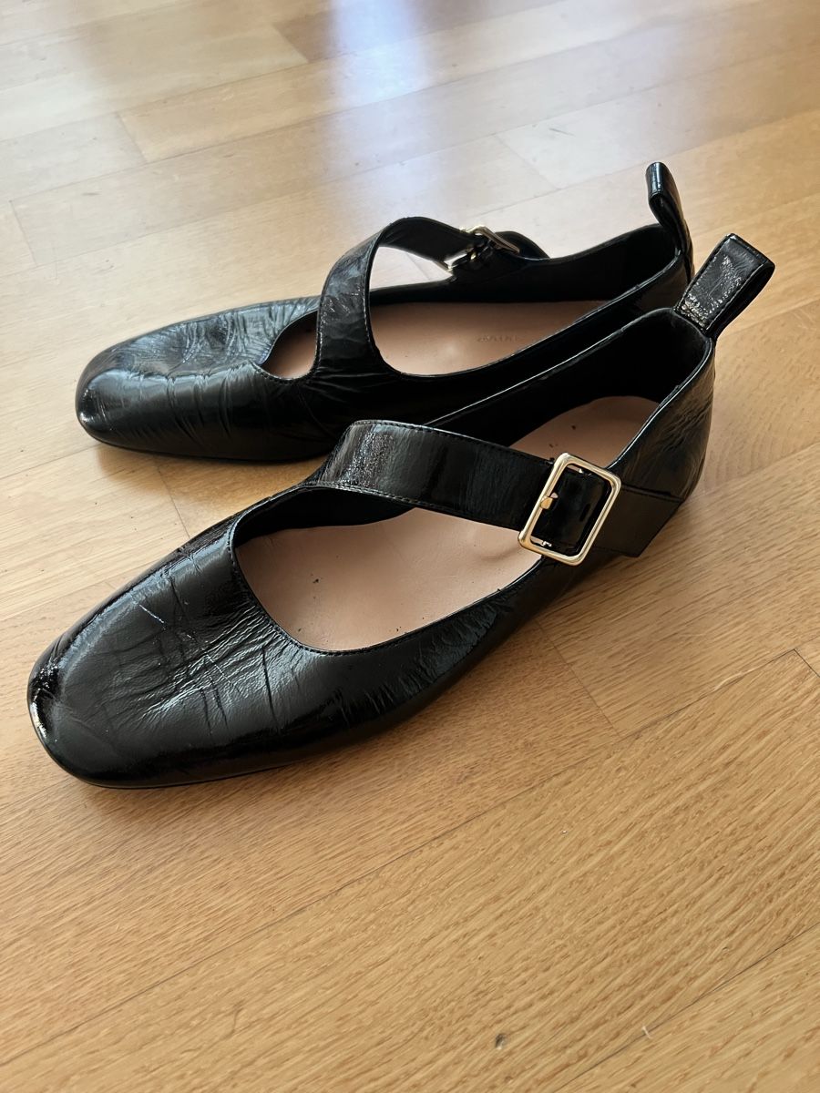 Arket Scarpe da donna: ARKET Ballerina Gr. 37 – Usato da Basel venduto da fra_np7m