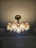 Jugendstil Lampe-plissiertes Opalinglas, honigfarbige Kante