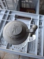 Alter Bierkrug mit Zinndeckel und Schützenmotiv, Top!