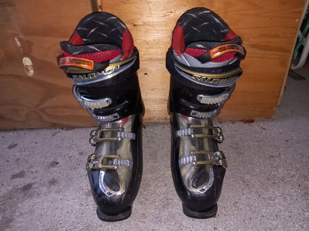 Salomon on sale mission 8