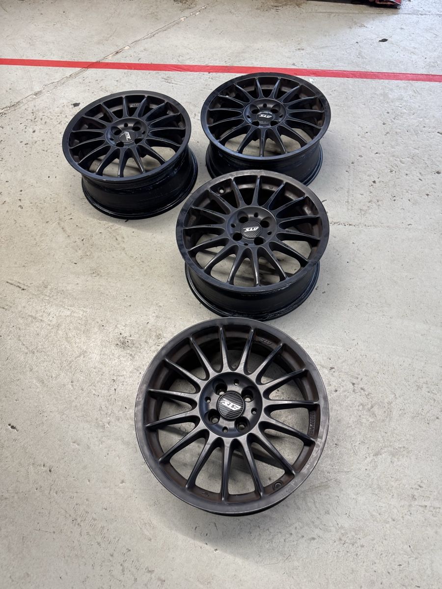 Abarth Cerchioni: 595 Abarth Felgen – Usato da Gerlafingen venduto da san_zxv6