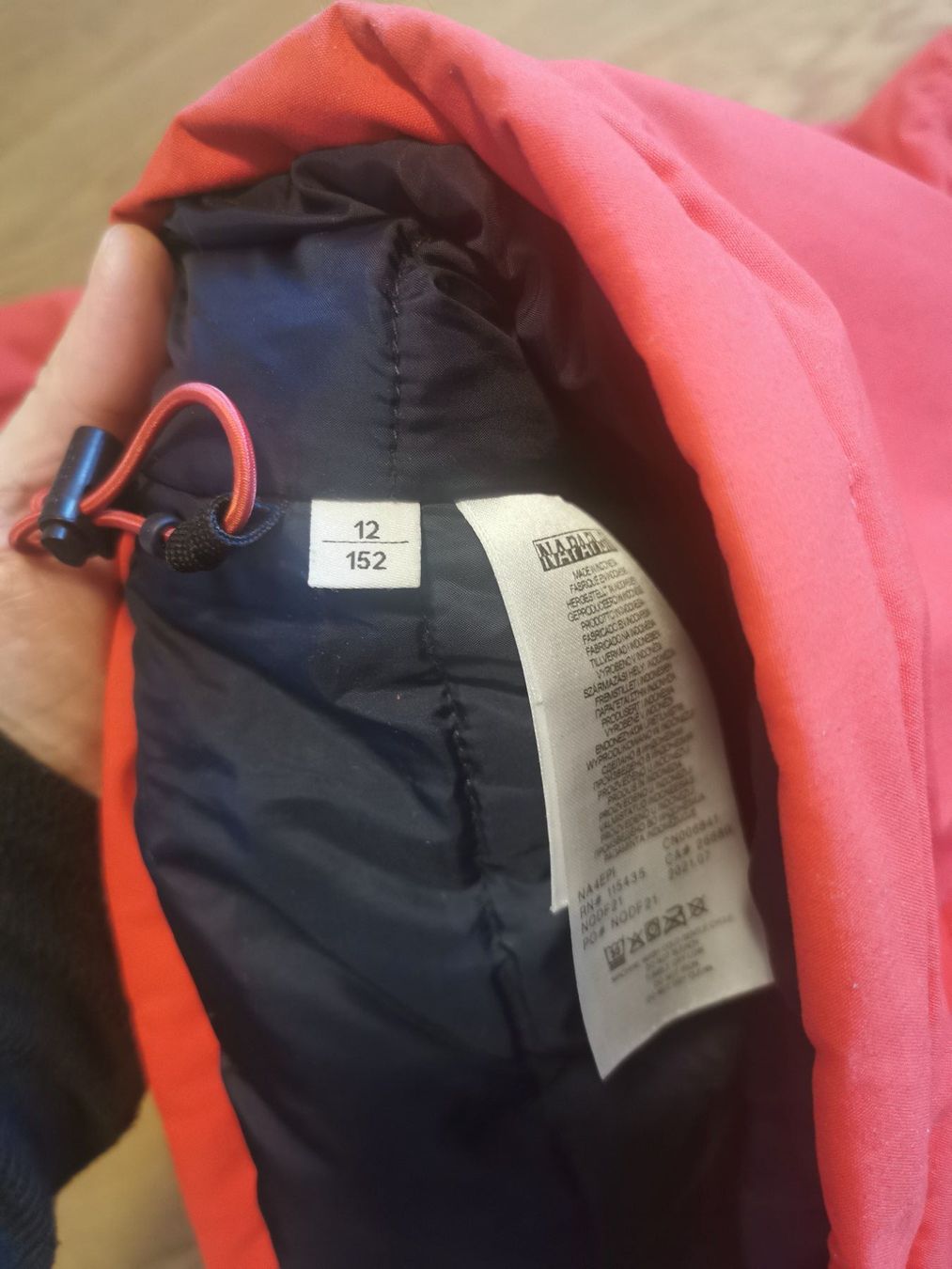 Napapijri Giacche: Napapijri Winterjacke Gr. 152 – Usato da Turgi venduto da aprilhexxe 2