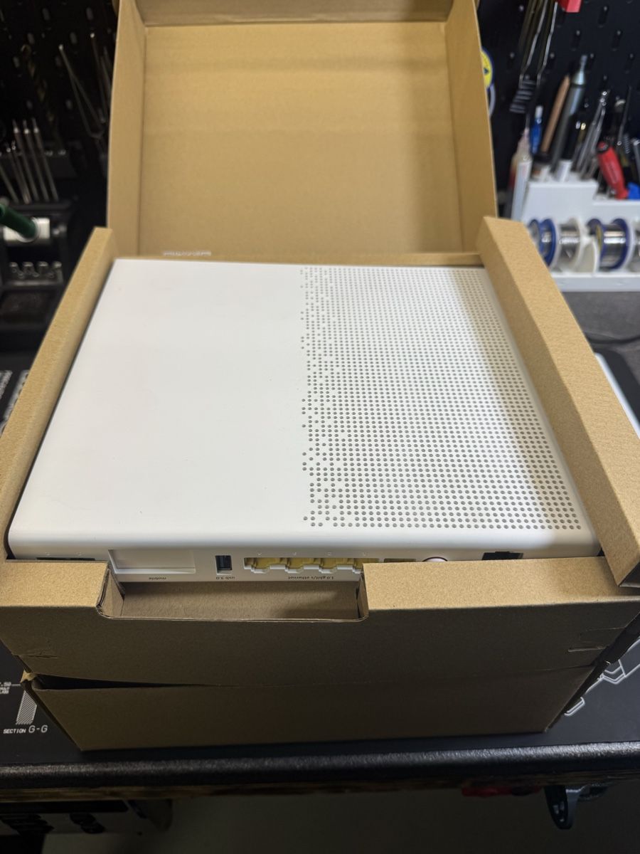 Swisscom Modem & Router: Swisscom Internet Box 4 – Usato da Weinfelden venduto da ram_ps2b 2