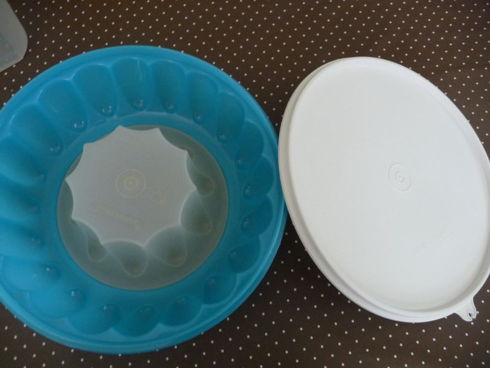 Tupperware Puddingform (Gebraucht) in Kirchberg BE für CHF 7 – mit ...
