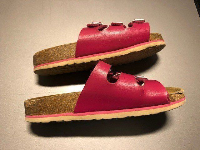 Schuhe für Mädchen: Rosa Finken / Pink Slippers – Gebraucht aus Zürich von lenchen5 2
