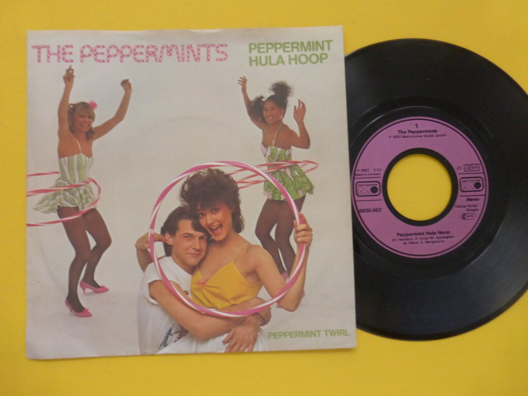 Schallplatten: The Peppermints – Peppermint Hula Hoop – Gebraucht aus Zürich von Swiss57