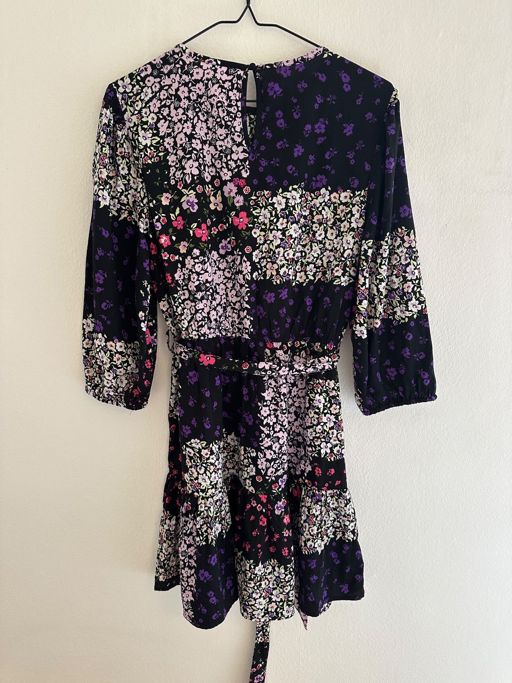 Robes: Kleid – D'occasion à Zürich par eni_lt9y 2