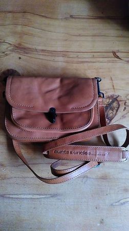Handtäschchen von aunts&uncles nagelneu 