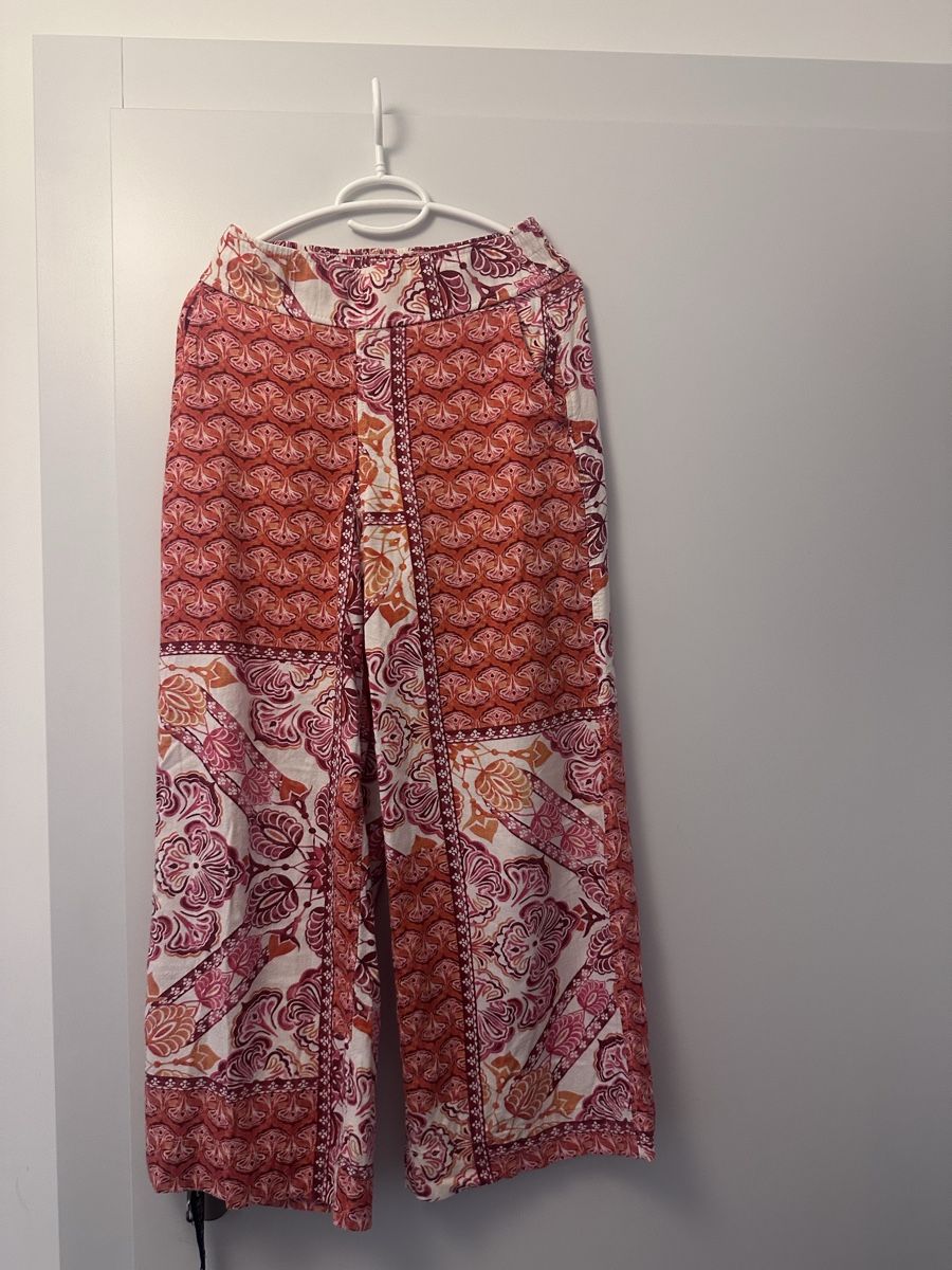 Pantalons: Very comfortable Trousers – Neuf (Voir description) à Zürich par juz_2t2j 1