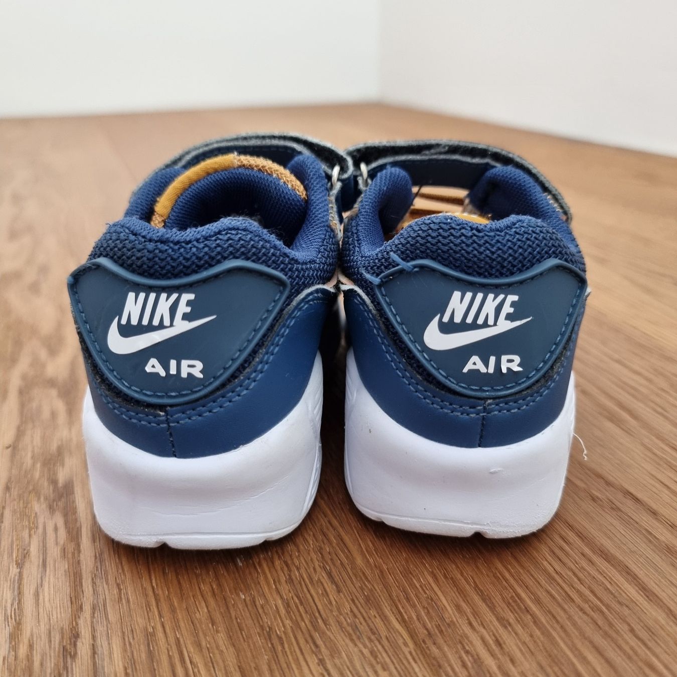 Scarpe per ragazzi: Kinder schuhe gr 28 – Usato da Gammen venduto da home_brocki 3