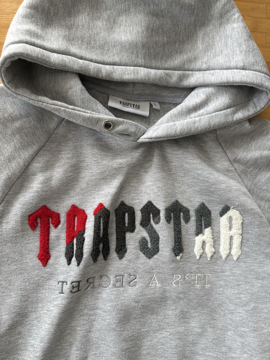Completi: Trapstar Tracksuit Grösse L – Usato da St. Gallen venduto da LeonMatteon1879 3