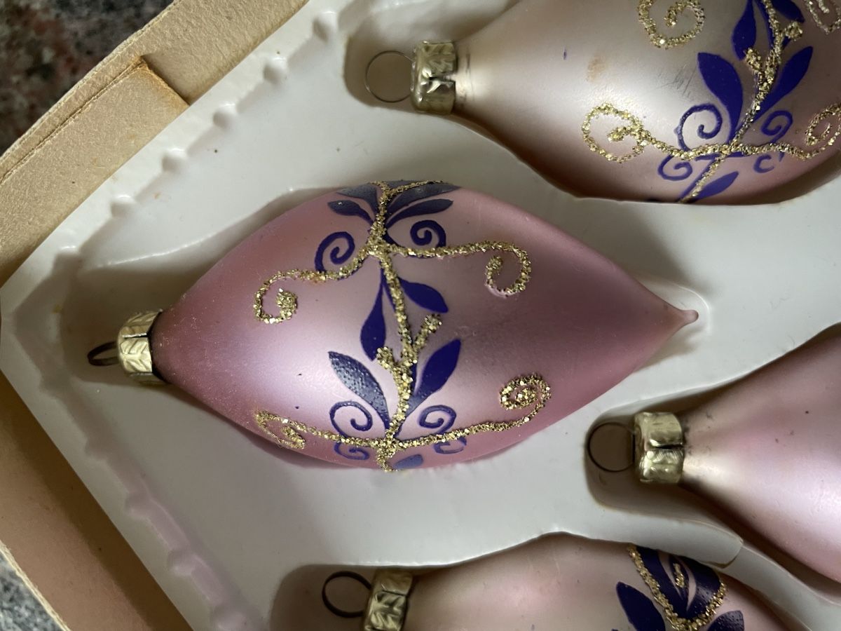 Alle Dekorationen: Antike Weihnachtsbaumschmuck Glaskugel lila – Gebraucht aus Oberentfelden von vilibrand 2