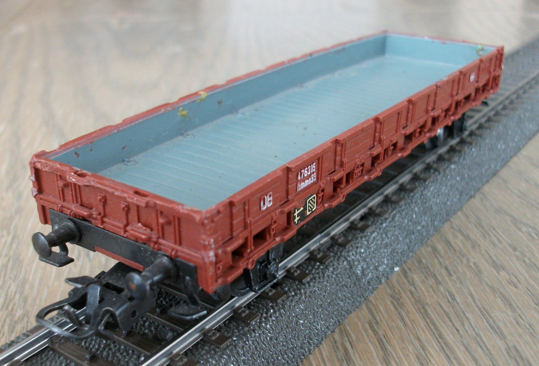Märklin Modellini di ferrovie: Niederbordwagen der DB – Usato da St. Moritz venduto da Manu7500 2