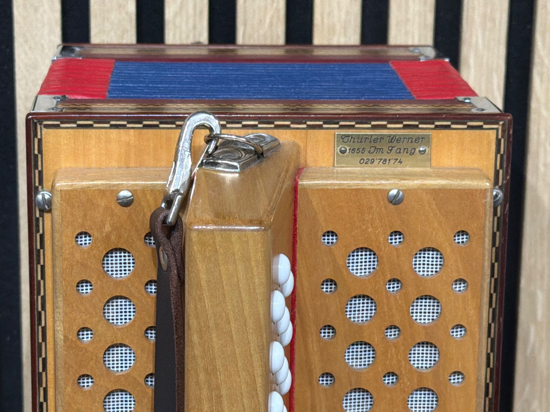 Strumenti musicali: Accordéon schwytzois Werner Thürler – Usato da Grattavache venduto da charrieremusic 3