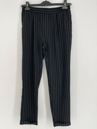Lockere elegante Hose Gr. M Nadelstreifen