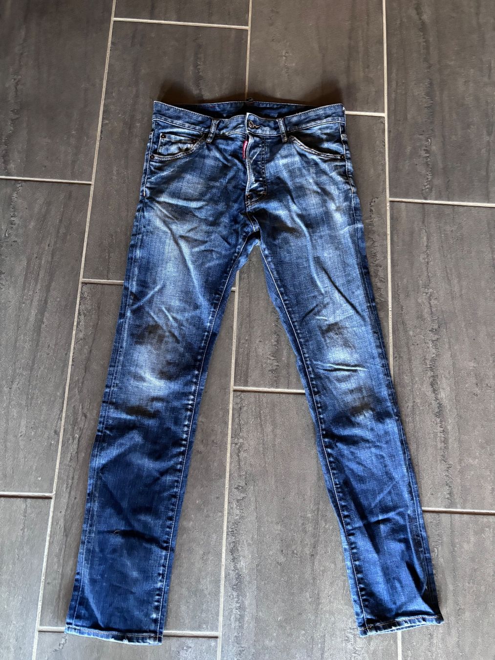 Dsquared2 Jeans: Trio jeans Dsquared2 en 46 – Usato da Martigny venduto da Sessalie 7