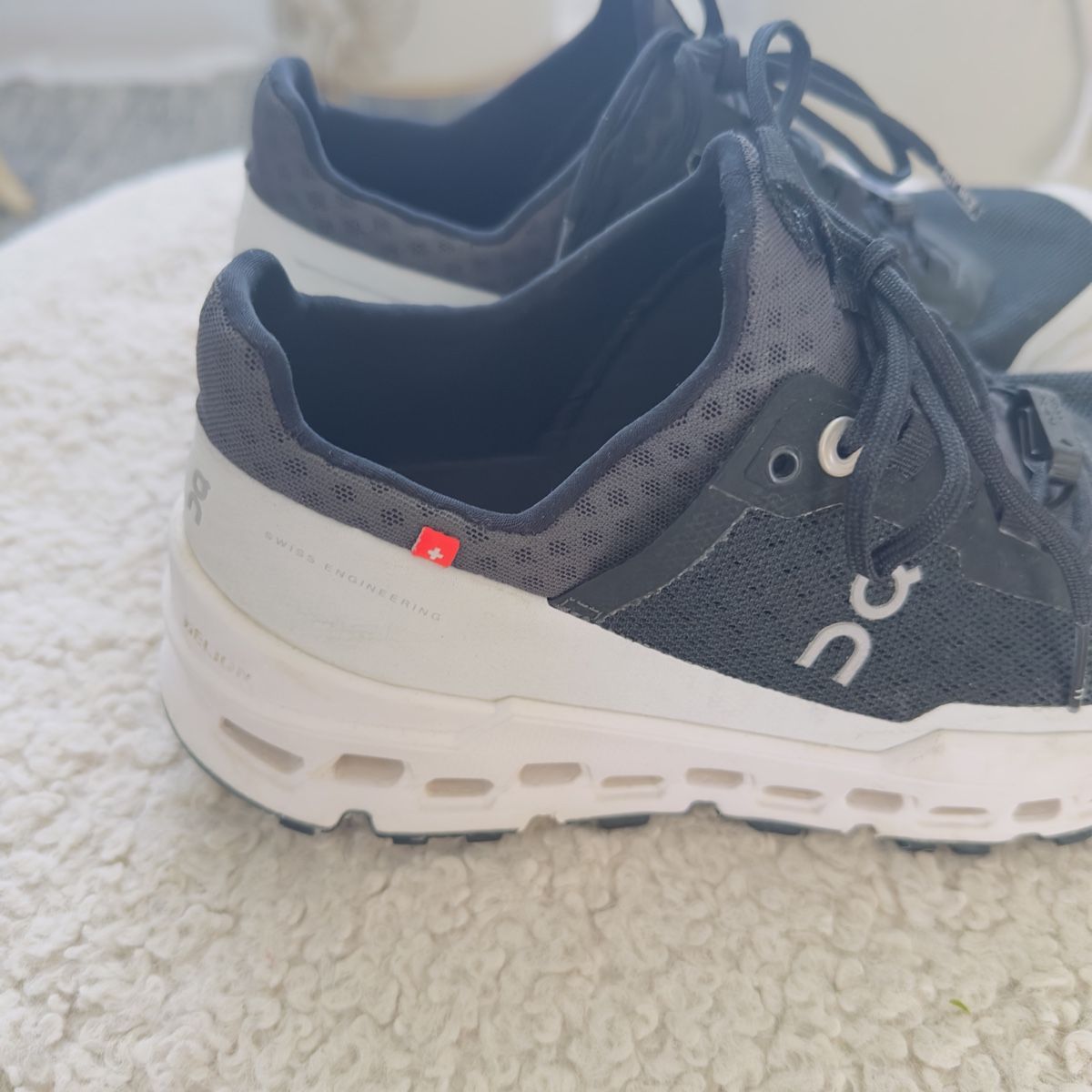 On Herrenschuhe: On Cloudventure Trail Laufschuhe, Grau/Weiss, Gr.37.5 – Gebraucht aus Meggen von AuDa17 2