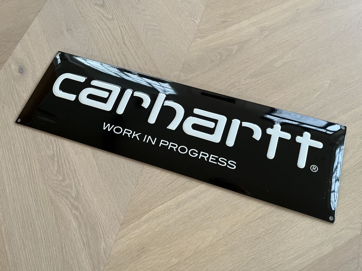 Carhartt Insegne: Emailleschild carhartt WORK IN PROGRESS – Usato da Rohrbach venduto da Medoc80 1