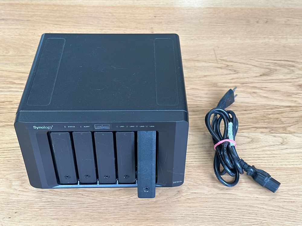 Synology NAS DS1513+ (Gebraucht) in Dübendorf für CHF 156 – mit ...