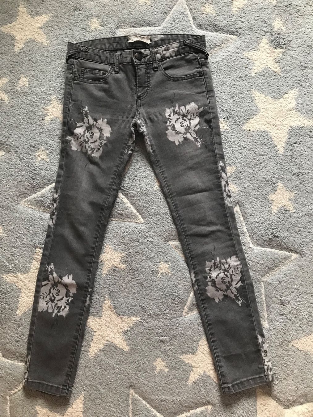 Pantalons: Jeans, Gr.152 – D'occasion à Vezia par luce2011