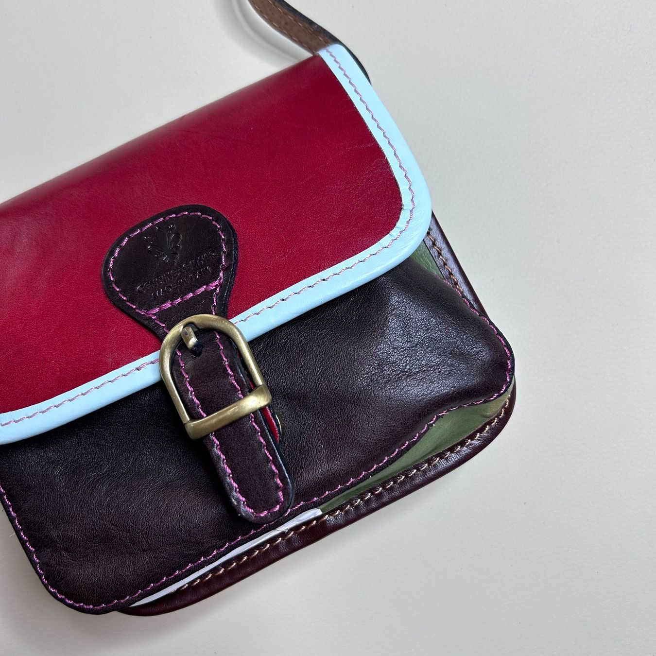 Taschen für Damen: Colorful Small Leather Bag – Gebraucht aus St. Gallen von look-twice 1