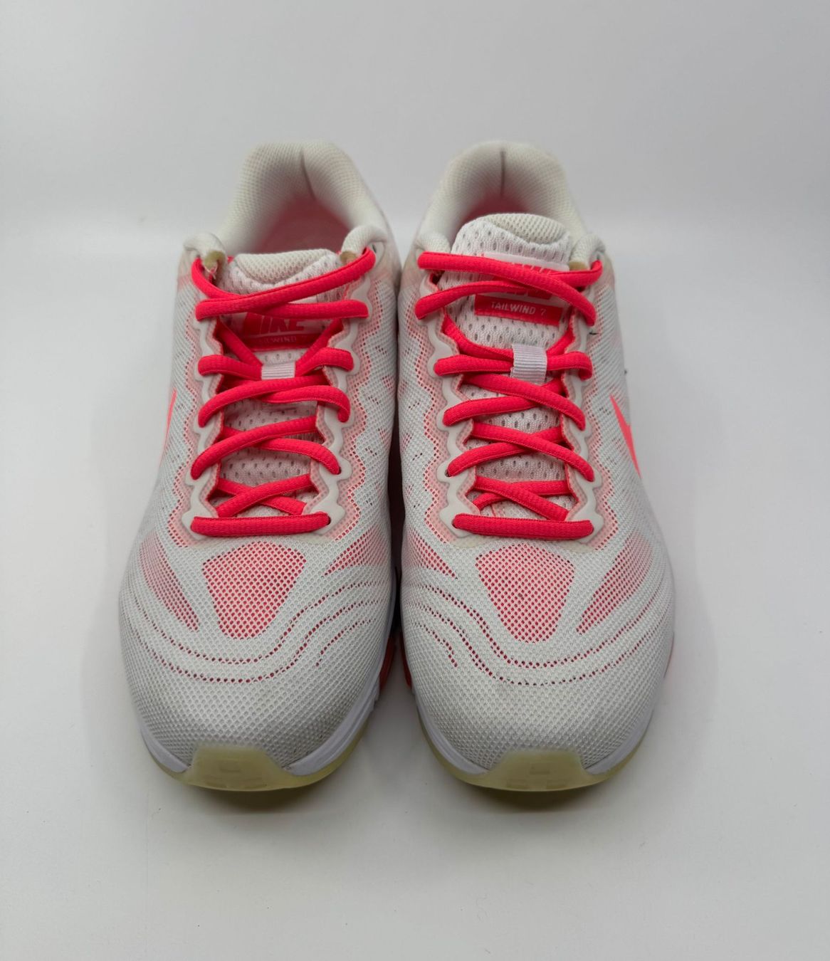 Nike Scarpe da donna: Nike Schuhe Grösse 40.50 – Usato da Herisau venduto da Seyashop1 2