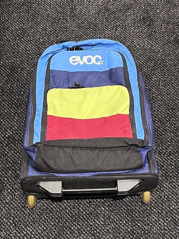 Altro in Aeronautica: EVOC Terminal Bag 40L + 20L Rollkoffer – Usato da Düdingen venduto da JayLoopz