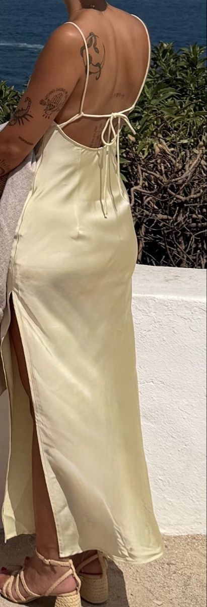 H&M Vestiti: Maxikleid mit Bindedetail – Usato da Eschen venduto da 14Jessica14 1