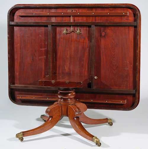 Tische: ESSTISCH Regency, England, um 1820. – Gebraucht aus Zürich von BOAC1943 2