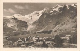 Saas-Fee (VS) Blick auf das Dorf mit Alphubel
