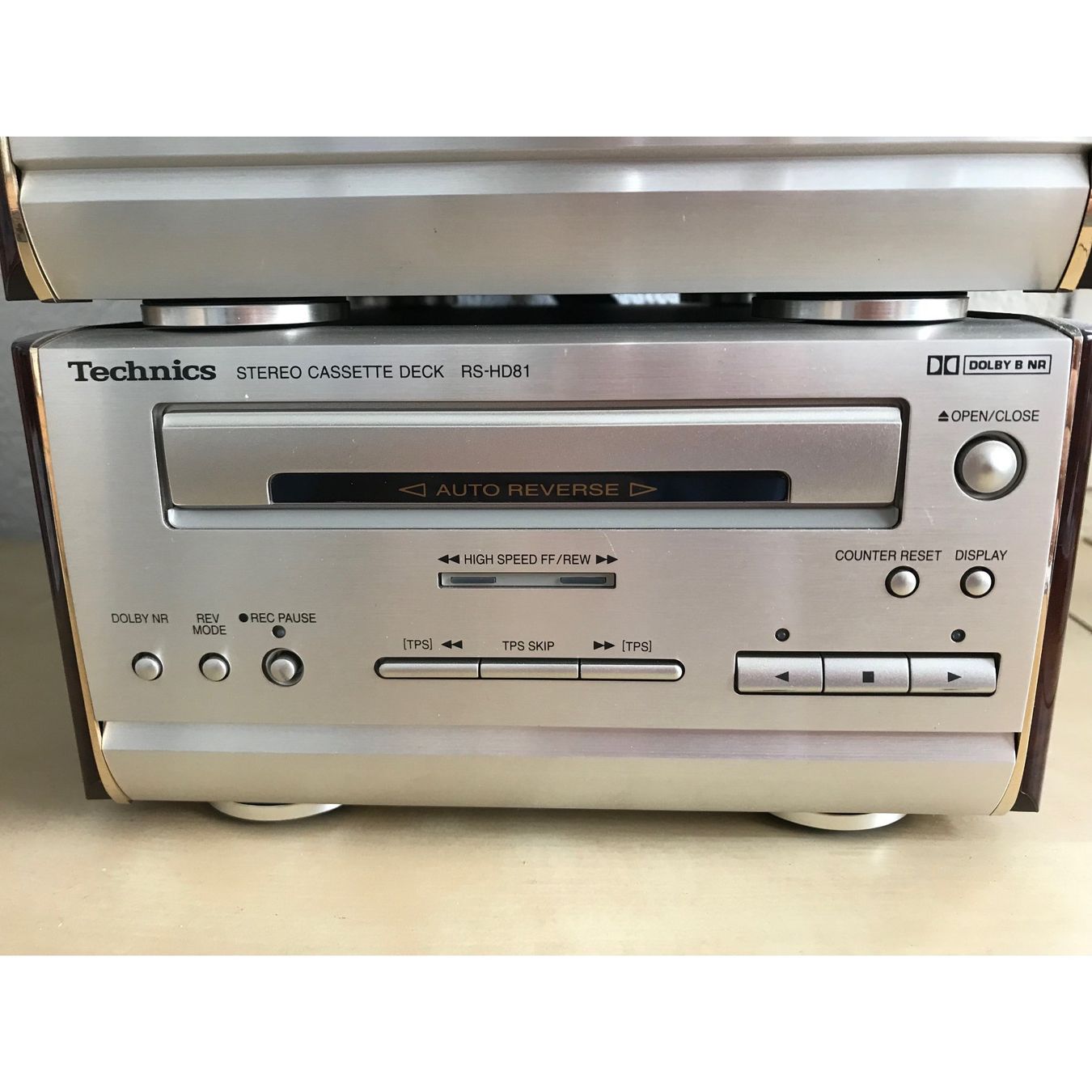 Technics Lettore multimediale & Streamer: CLASSIC TECHNICS GOLD ST-HD 81 STEREOANLAGE – Usato da Hugelshofen venduto da lakeinvestor 2