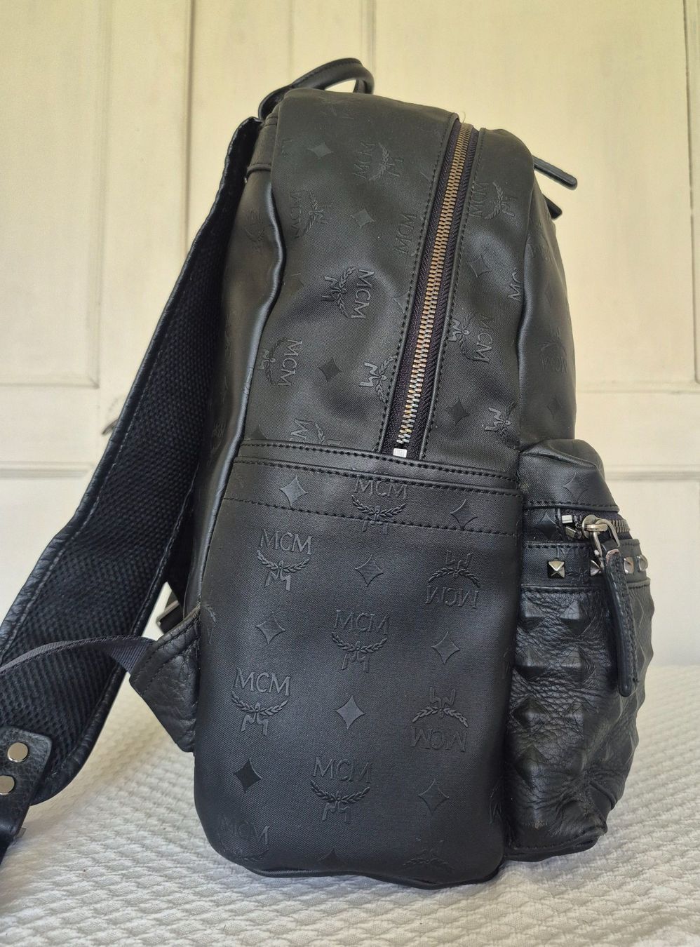 Mcm Rucksäcke: MCM Rucksack mit Nieten – Gebraucht aus Dottikon von Pega7 4