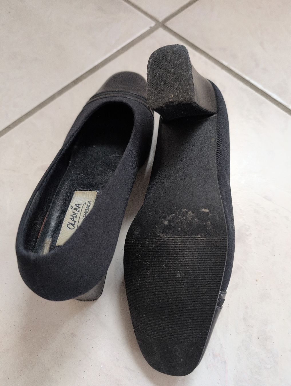 Dosenbach Scarpe da donna: Escarpins noirs élégants Claudia, taille 40 – Usato da CORMINBOEUF venduto da savaja 2