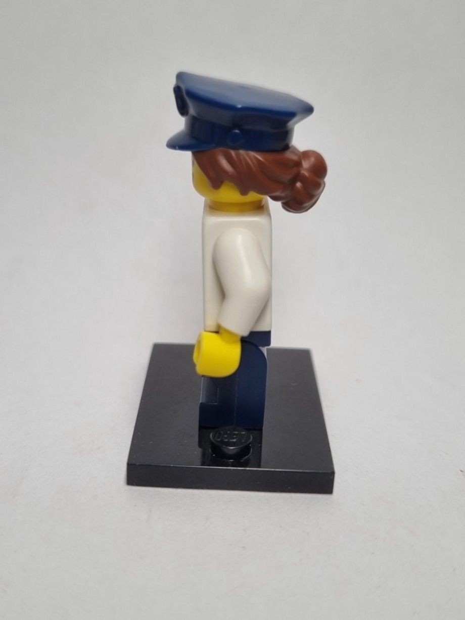 Lego Baukästen: LEGO LEGOLAND BAM Late 2023 Polizeichefin – Neu (gemäss Beschreibung) aus Basadingen von NekoBricks 3