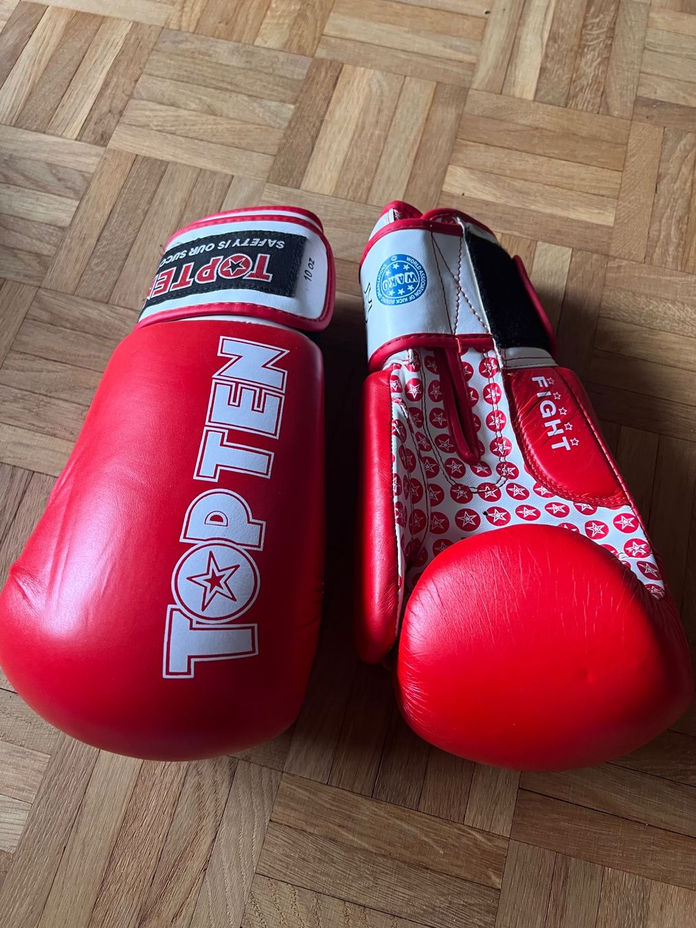 Schutz & Schoner: Kickbox Set von TopTen in rot – Neu (gemäss Beschreibung) aus Zürich von tan_ht5l 1